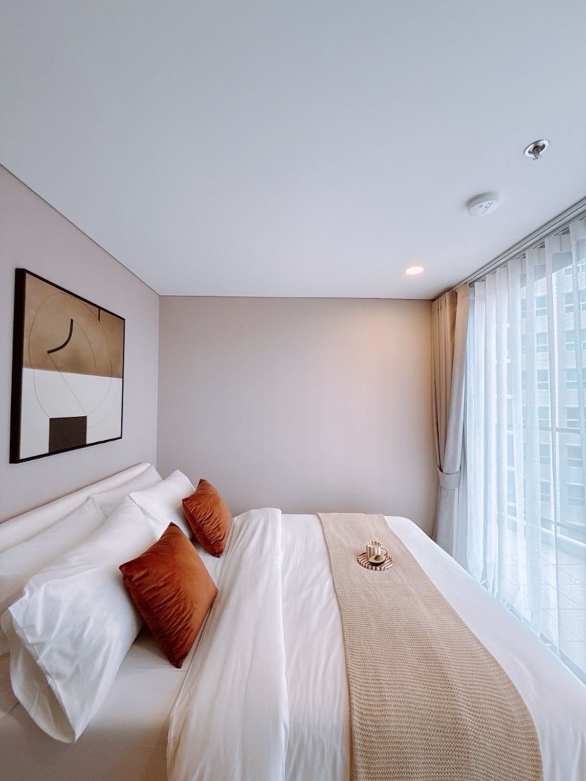 For SaleCondoRama9, Petchburi, RCA : 𝐋𝐀𝐍𝐃𝐌𝐀𝐑𝐊 Rama 9, next to the new MRT room, installment at all projects, free, yes, free down payment.