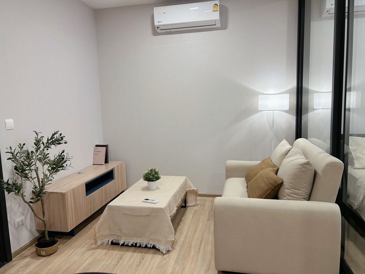 For RentCondoRama9, Petchburi, RCA : 🔥 Dont miss it! XT Phayathai 1 Bedroom 42 sq.m. Near BTS Phayathai, only 25,500 baht/month, contact 0968623850 🔥