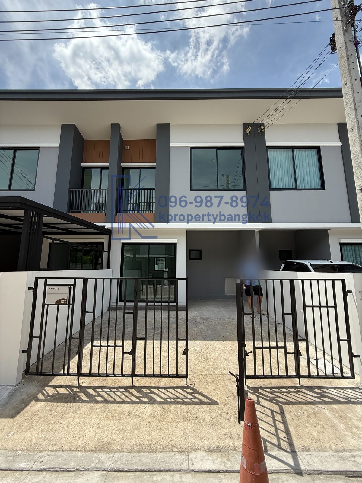ให้เช่าทาวน์โฮมพัฒนาการ ศรีนครินทร์ : ให้เช่า -ทาวน์โฮม 2 ชั้น 1 จอด ยูนิโอ ทาวน์ ศรีนครินทร์-บางนา 19000 บาท บ้านเปล่า ใกล้รถไฟฟ้าและเมกาบางนา
