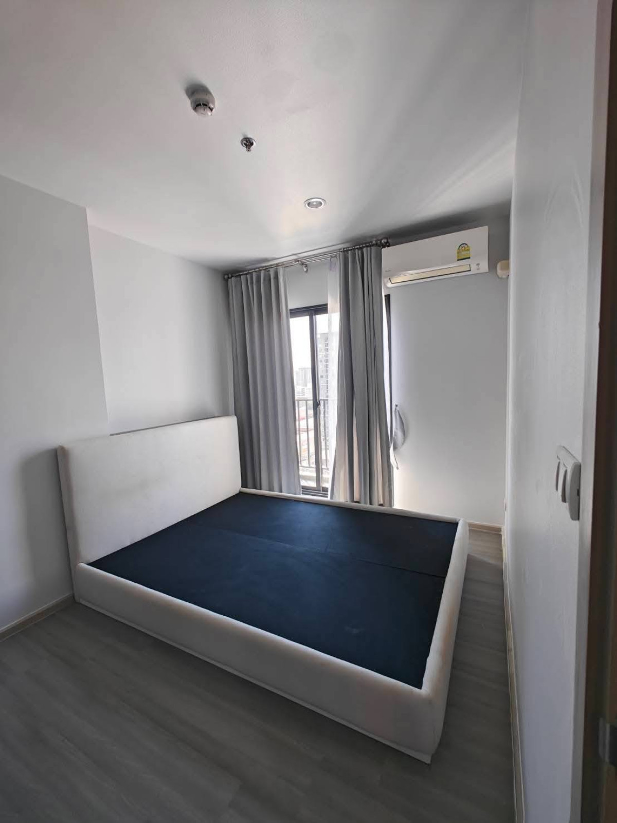 ขายคอนโดปิ่นเกล้า จรัญสนิทวงศ์ : ขายคอนโด เดอะ พาร์คแลนด์ จรัญ - ปิ่นเกล้า รีโนเวทใหม่ MRT-บางยี่ขัน บางยี่ขัน เขต บางพลัด กรุงเทพ CX-142923