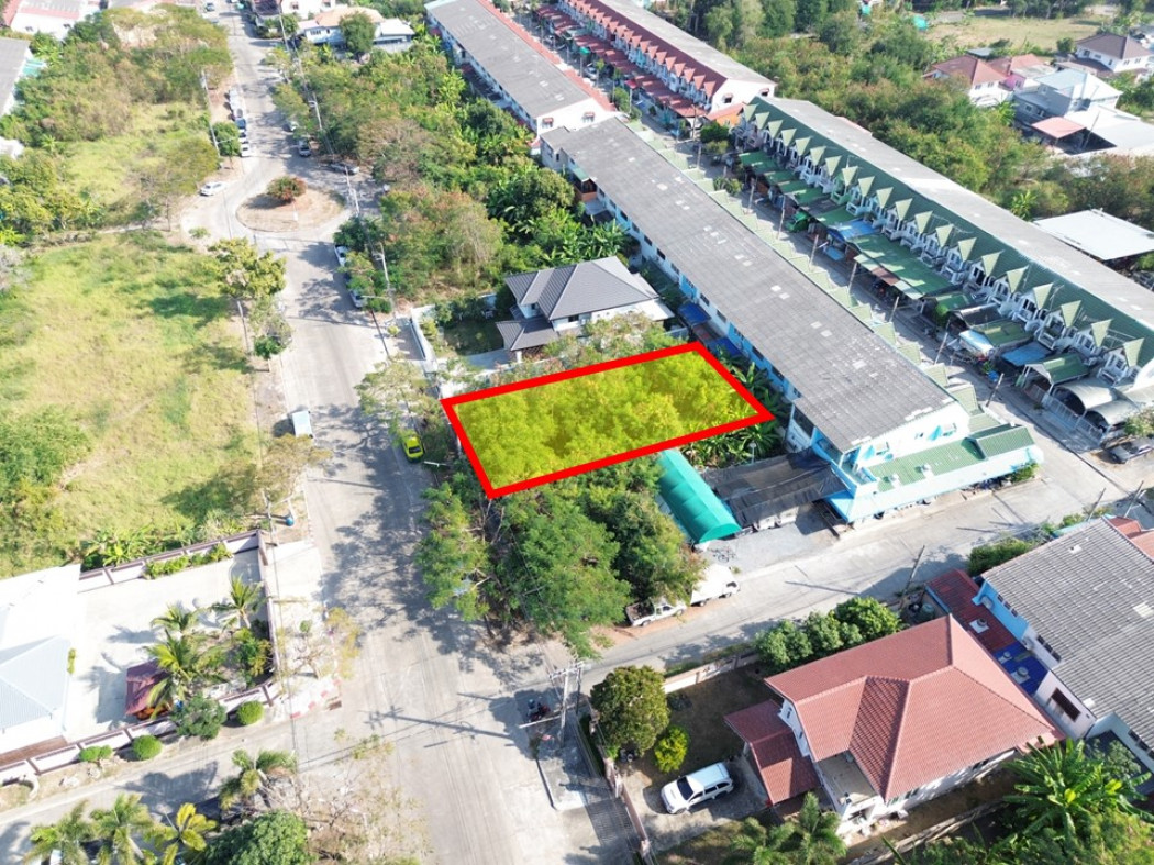 ขายที่ดินลาดกระบัง สุวรรณภูมิ : ขายถูกมาก ที่ดิน บ้านวนารมย์ 120 ตรว ซอยฉลองกรุง24  ใกล้ถ.ฉลองกรุงแค่ 1 กม. DD