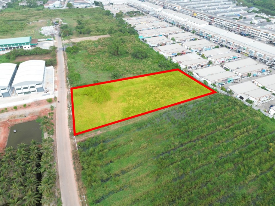 For SaleLandMahachai Samut Sakhon : Land for sale, Tha Sai, Samut Sakhon, 4 rai, 3 ngan, 55.9 sq w, near Setthakit Road 1, only 3.8 km. KK