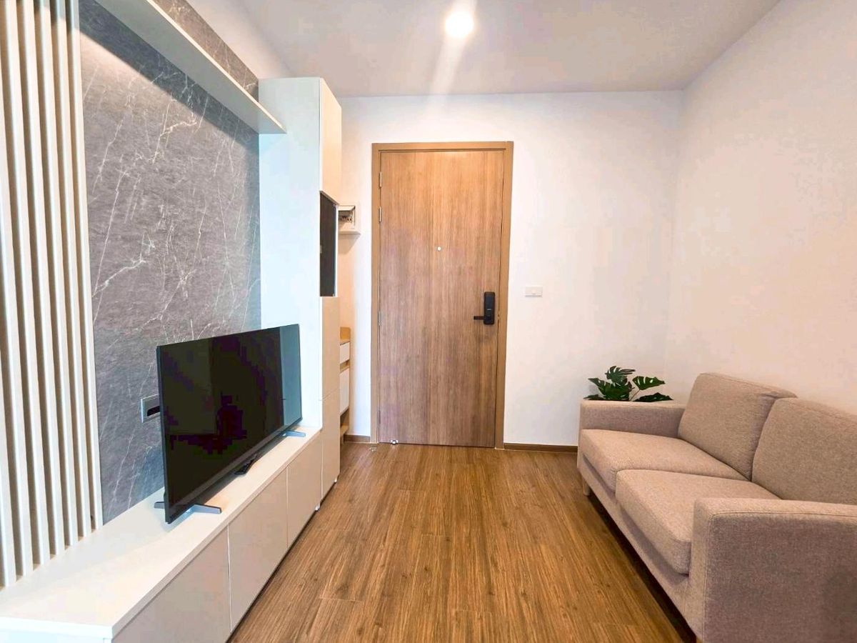 For RentCondoRamkhamhaeng, Hua Mak : Condo for Rent : The Livin Ramkhamhaeng  Schedule a viewing 👉 Line: @propertyfinder 