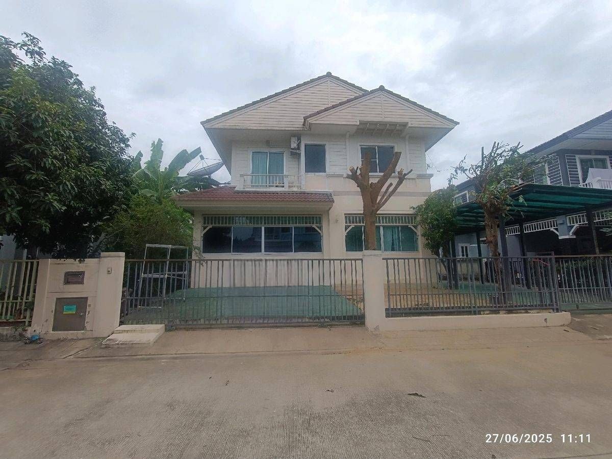 ให้เช่าบ้านสมุทรปราการ สำโรง : ให้เช่าบ้านเดี่ยว ชลลดา สุวรรณภูมิ ใกล้ สนามบิน สุวรรณภูมิ เพียง 10 นาที