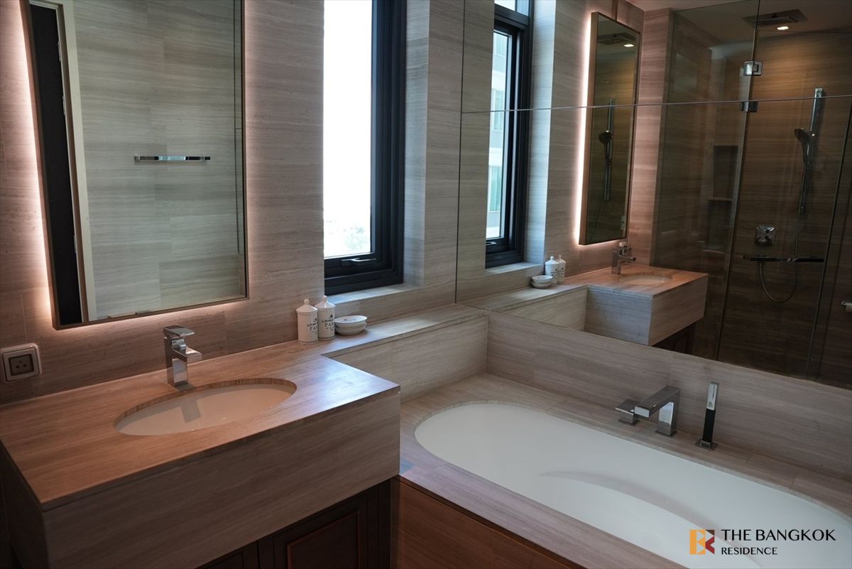 For RentCondoSukhumvit, Asoke, Thonglor : Luxurious Design, Elevated Atmosphere The Diplomat 39 near BTS Phrom Phong