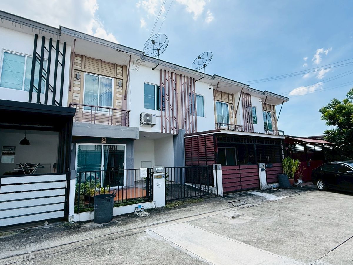 ขายทาวน์โฮมนวมินทร์ รามอินทรา : บ้านพฤกษา ไพร์ม 94 วัชรพล-สายไหม 56 ถนนสายไหม แขวงสายไหม เขตสายไหม กรุงเทพมหานคร
