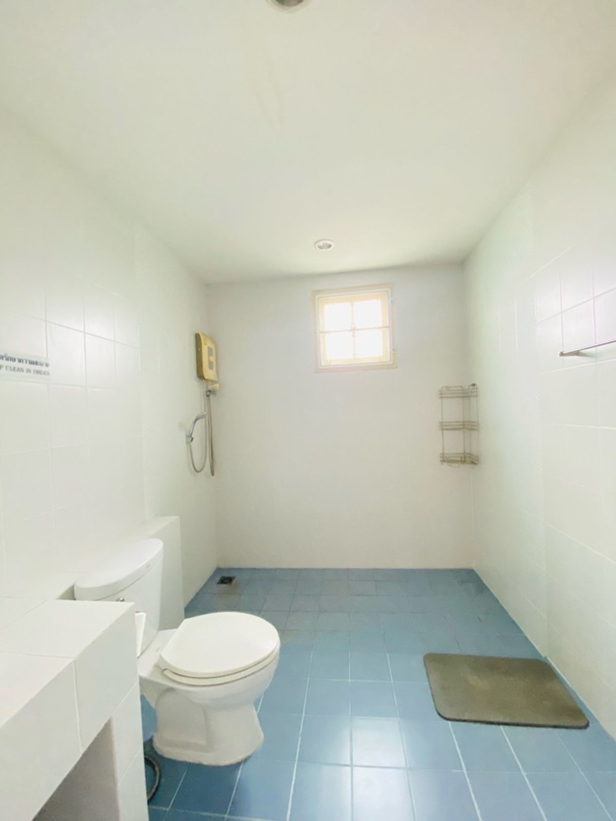 For SaleHouseOnnut, Udomsuk : House for sale in the back of the alley at Muang Thong 4, Sukhumvit 101 (Soi Wat Thammamongkol), near BTS Punnawithi and True Digital Park. Convenient travel location, suitable for both living and investment.