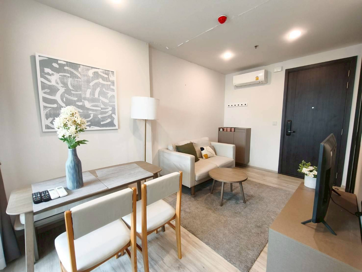 For RentCondoRatchadapisek, Huaikwang, Suttisan : 🔴18,000฿🔴 𝐗𝐓 𝐇𝐮𝐚𝐢𝐤𝐡𝐰𝐚𝐧𝐠┃XT Huai Khwang ✅ near MRT Huai Khwang. Happy to serve. If interested, talk to 𝙇𝙄𝙉𝙀 Come on (reply very quickly):​📱 Property code​ 6812-1201📱: Line ID:@bbcondo88