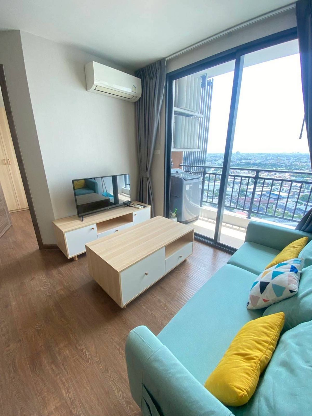 ให้เช่าคอนโดรัชดา ห้วยขวาง : Artisan Ratchada condo for rent 1 bedroom 17,000 Baht