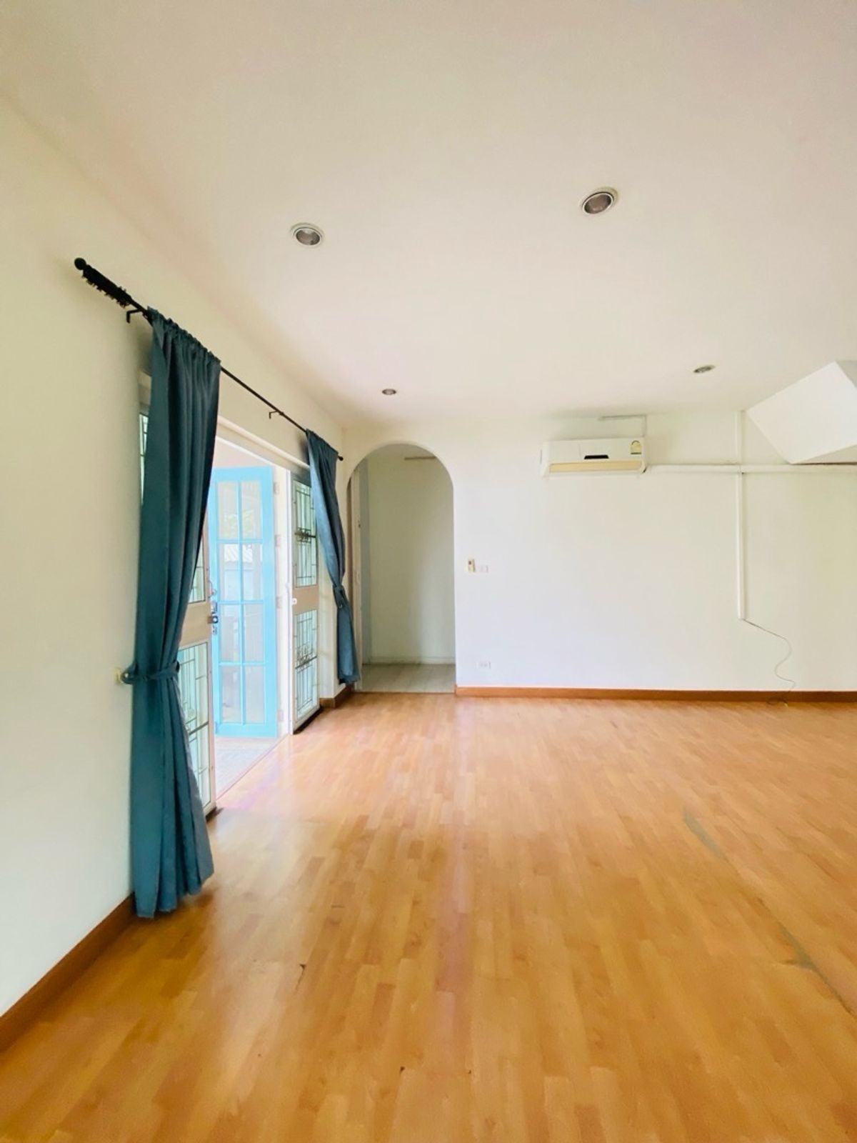 For SaleHouseOnnut, Udomsuk : House for sale in the back of the alley at Muang Thong 4, Sukhumvit 101 (Soi Wat Thammamongkol), near BTS Punnawithi and True Digital Park. Convenient travel location, suitable for both living and investment.