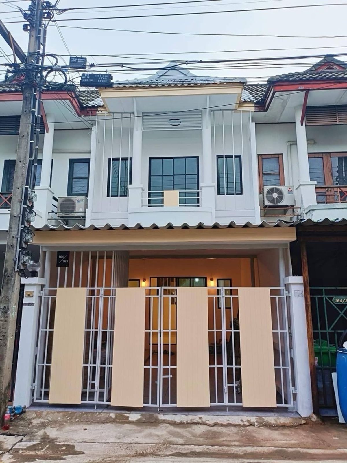 ขายทาวน์โฮมนนทบุรี บางใหญ่ บางบัวทอง : หมู่บ้านดิเอมเมอรัลด์พาร์ค 2 