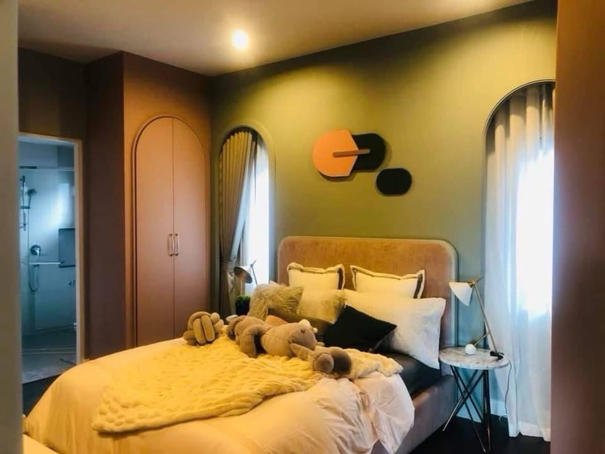 ขายบ้านแจ้งวัฒนะ เมืองทอง : บ้านเดี่ยวพร้อมอยู่ ตกแต่งพร้อมเฟอร์นิเจอร์ครบครัน ทำเลเลียบคลองประปา แจ้งวัฒนะ เมืองทอง ดอนเมือง สภาพบ้านมือหนึ่ง