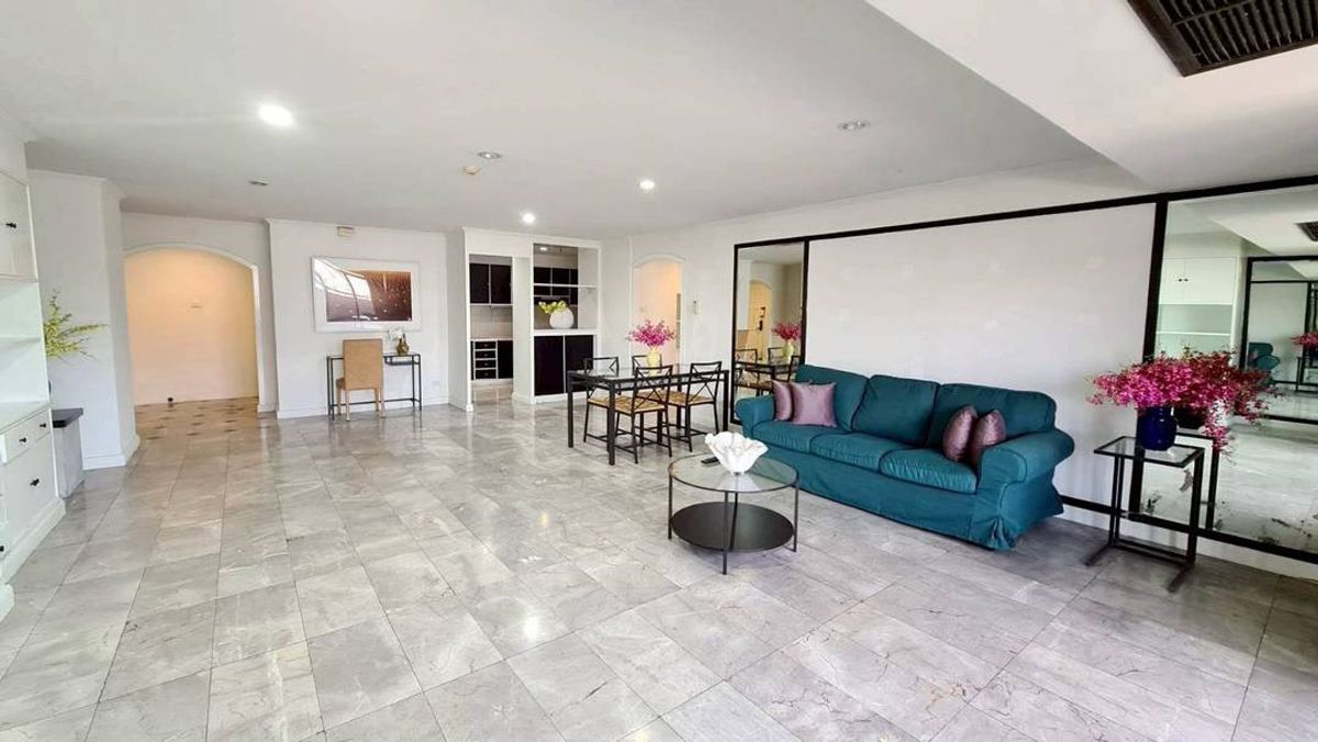 For RentCondoSukhumvit, Asoke, Thonglor : LTH12753 -The Waterford Park Condo for Rent Size 147 SQM. 2 Beds 2 Baths Near BTS Phong Station Only 47K/Month