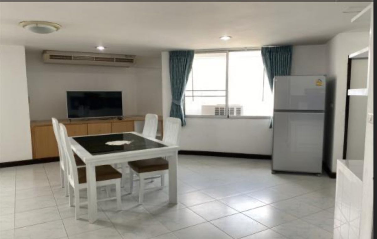 For SaleCondoSukhumvit, Asoke, Thonglor : LTH12750 -D.S.Tower 2 Condo for Sale Size 140 SQM. 2 Beds 2 Baths Near BTS Phong Station Only 13 MB