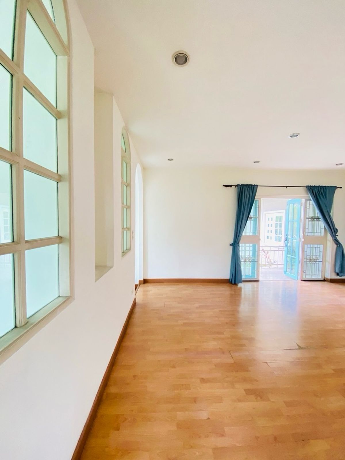 For SaleHouseOnnut, Udomsuk : House for sale in the back of the alley at Muang Thong 4, Sukhumvit 101 (Soi Wat Thammamongkol), near BTS Punnawithi and True Digital Park. Convenient travel location, suitable for both living and investment.