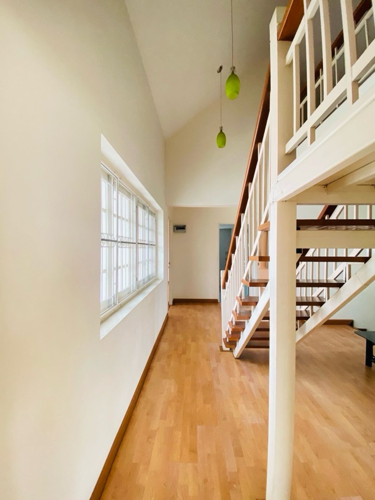 For SaleHouseOnnut, Udomsuk : House for sale in the back of the alley at Muang Thong 4, Sukhumvit 101 (Soi Wat Thammamongkol), near BTS Punnawithi and True Digital Park. Convenient travel location, suitable for both living and investment.