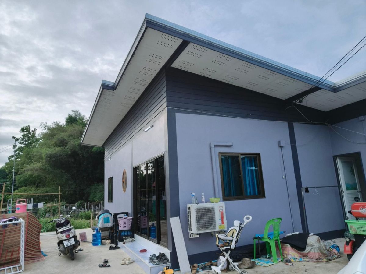 ขายบ้านลำปาง : ขาย บ้านเดี่ยว เนื้อที่ 53 ตร.ว. บ้านม่วง ต.แจ้ห่ม อ.แจ้ห่ม จ.ลำปาง ใกล้อ่างเก็บน้ำแม่ฟ้า