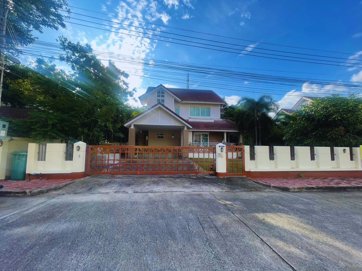 ขายบ้านพัทยา บางแสน ชลบุรี สัตหีบ : หมู่บ้านเซ็นทรัลปาร์คฮิลไซด์