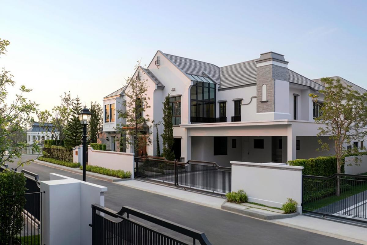 ขายบ้านบางนา แบริ่ง ลาซาล : Big Plot‼️220Sqw ข้างคลับเฮ้าส์ ราคาพิเศษ‼️ 1 แปลงเท่านั้น