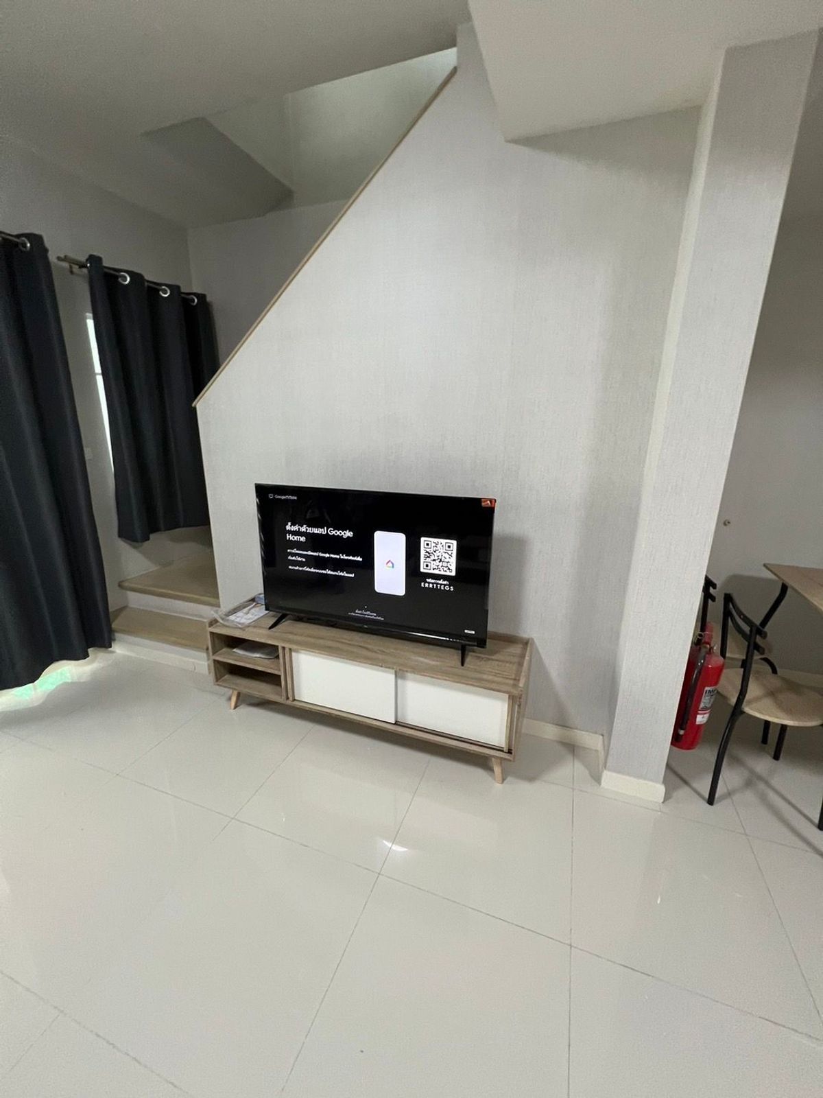 ให้เช่าทาวน์โฮมสมุทรปราการ สำโรง : ให้เช่า ทาวน์เฮ้าส์ อินดี้ 3 บางนา กม.7 เฟอร์ครบ มีครัวหลังบ้าน For Rent Indy 3 Bangna Km.7 Townhouse, Fully Furnished