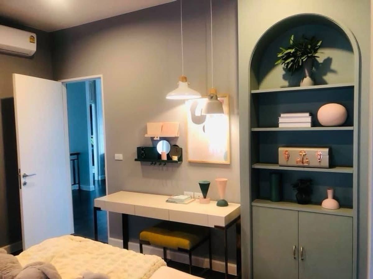 ขายบ้านแจ้งวัฒนะ เมืองทอง : บ้านเดี่ยวพร้อมอยู่ ตกแต่งพร้อมเฟอร์นิเจอร์ครบครัน ทำเลเลียบคลองประปา แจ้งวัฒนะ เมืองทอง ดอนเมือง สภาพบ้านมือหนึ่ง