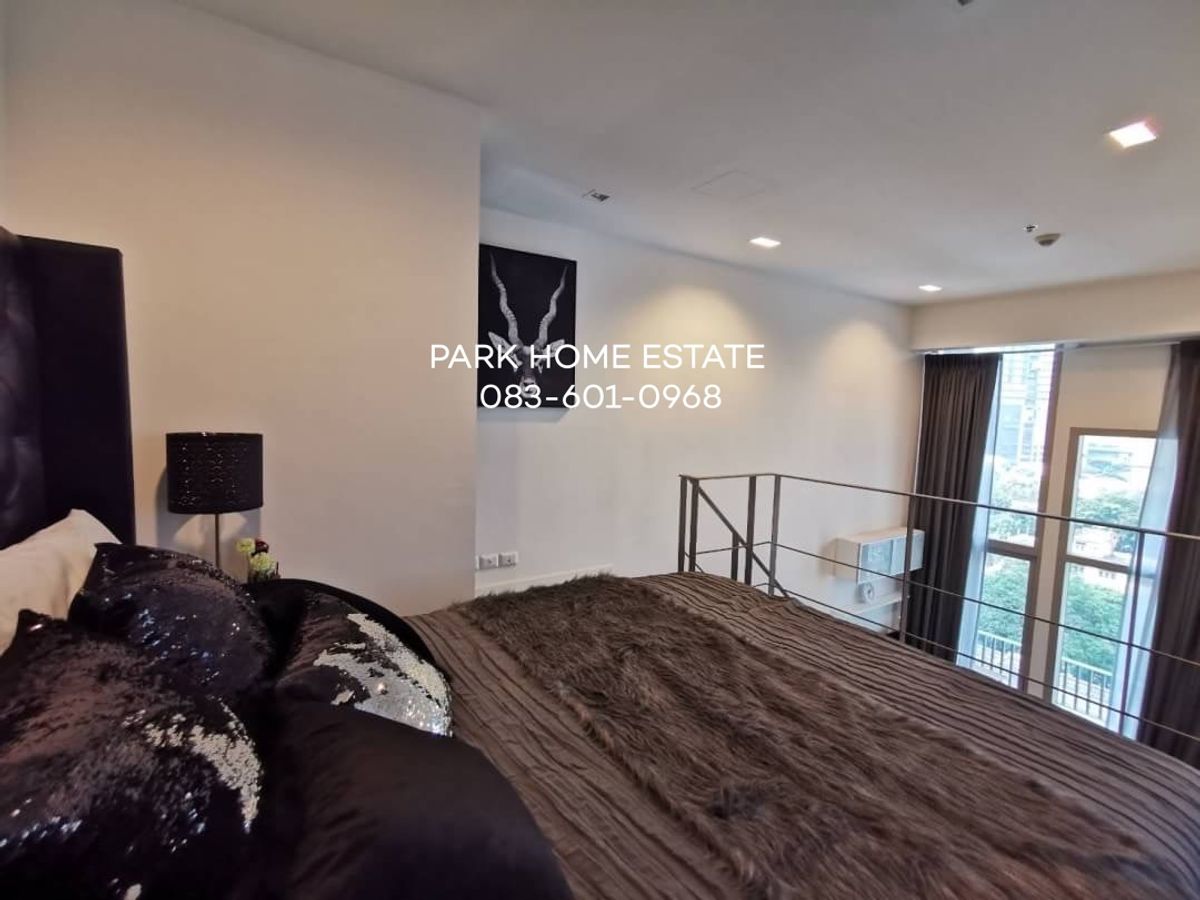 ให้เช่าคอนโดสุขุมวิท อโศก ทองหล่อ : Duplex Pet friendly welcome Ashton Morph Sukhumvit 38 📞083-601-0968 Line : @pukkhome (with @)