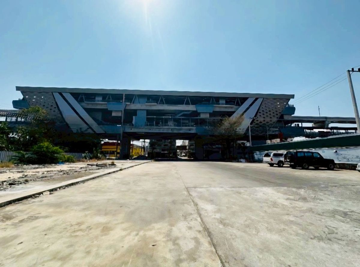 ให้เช่าที่ดินสมุทรปราการ สำโรง : ให้เช่าที่ดินเปล่า ติดถนน เทพารักษ์ ติดทางขึ้น MRT ศรีเทพา รหัส : L8042