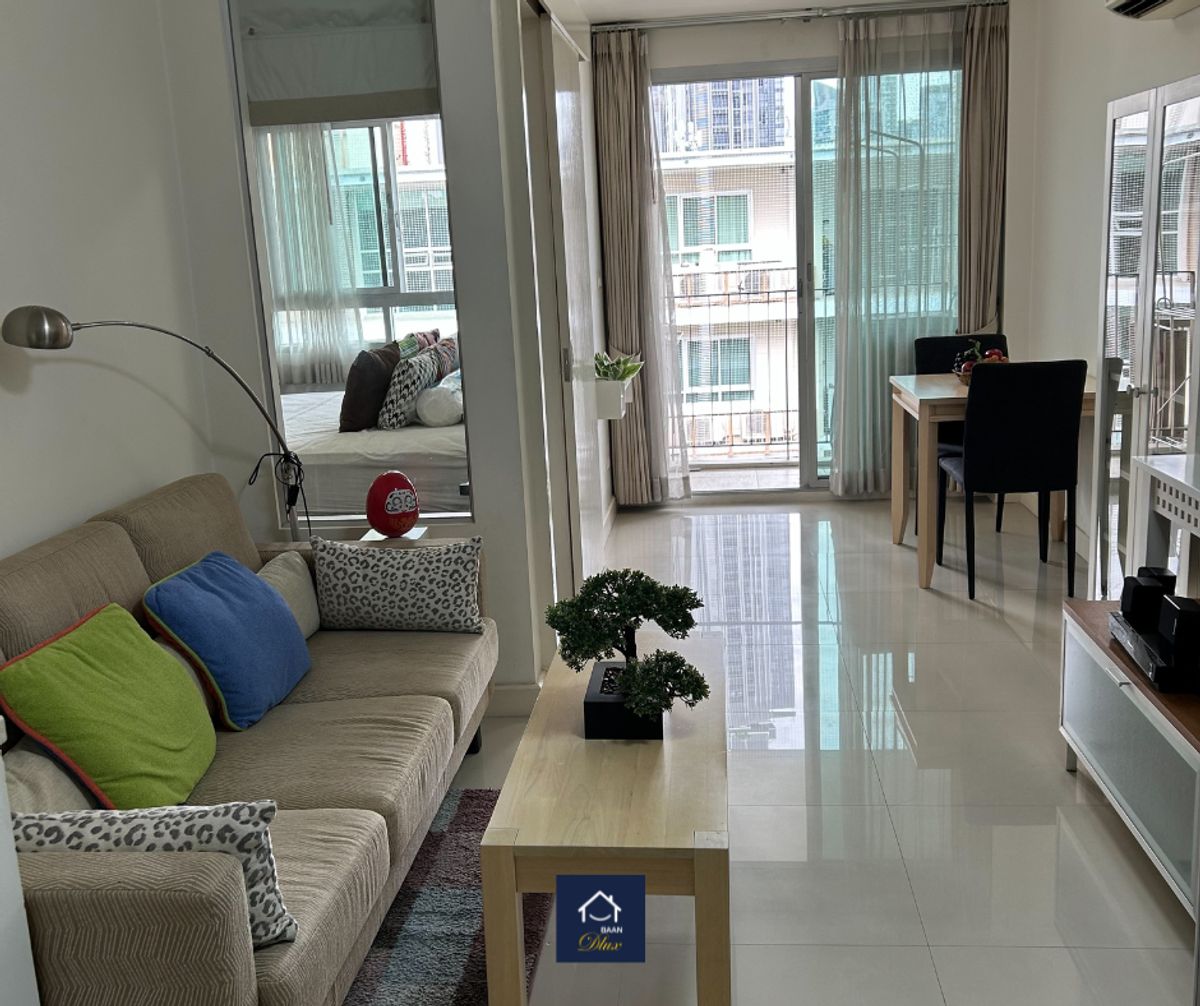 ให้เช่าคอนโดสุขุมวิท อโศก ทองหล่อ : (For rent) BRT-138 The Clover ทองหล่อ, 1bed 1 bath, 45ตรม. วิวสระ เพียง 21,000บ/ด.