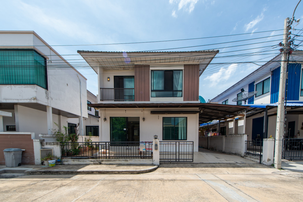 ขายทาวน์โฮมนนทบุรี บางใหญ่ บางบัวทอง : ขาย ทาวน์โฮม โมดิ วิลล่า ปิ่นเกล้า – วงแหวน 145 ตรม. 38 ตร.วา 3นอน 2น้ำ สภาพเยี่ยม CC..