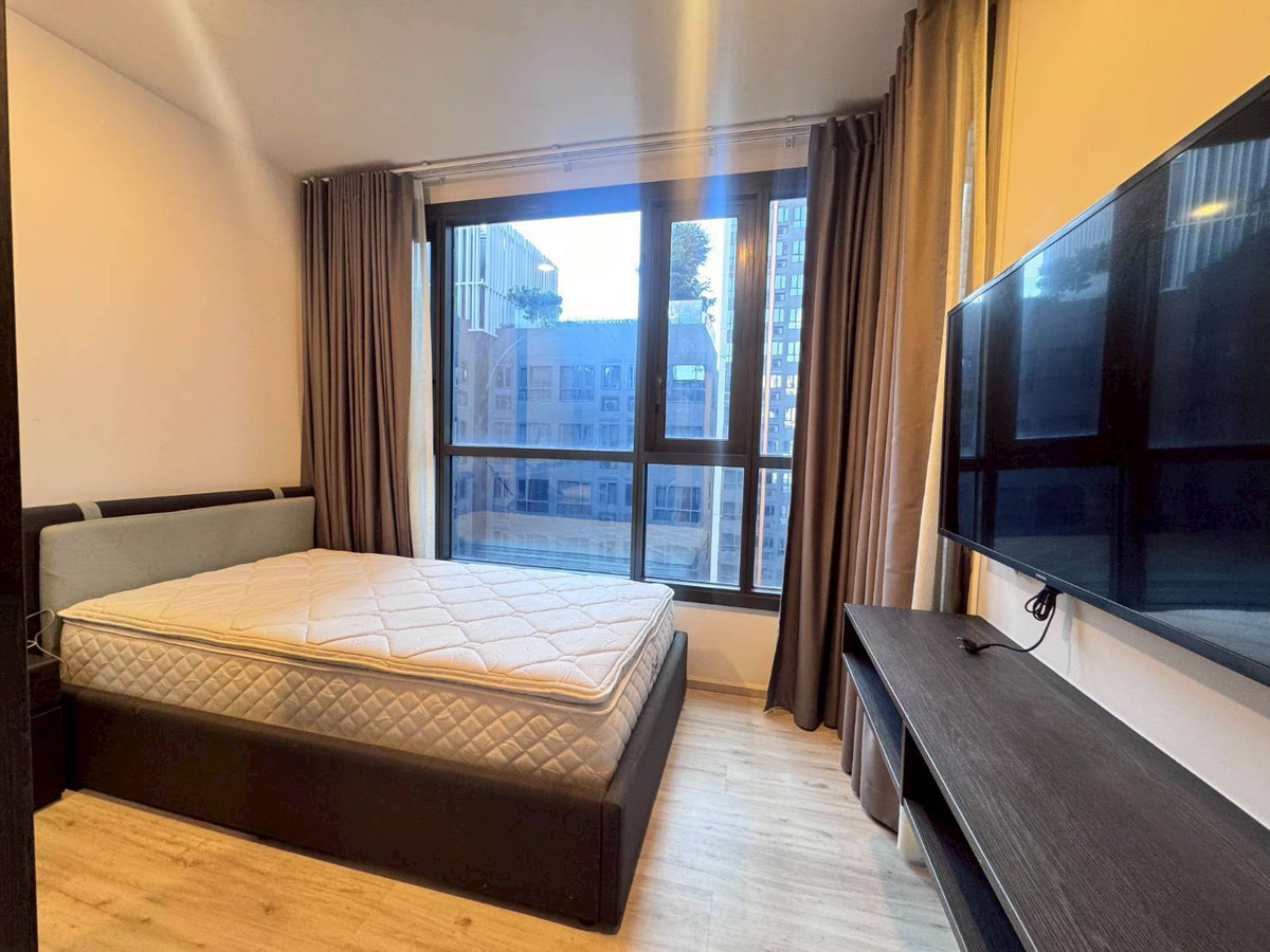 For RentCondoRatchadapisek, Huaikwang, Suttisan : 🔴35,000฿🔴 𝐗𝐓 𝐇𝐮𝐚𝐢𝐤𝐡𝐰𝐚𝐧𝐠┃XT Huai Khwang ✅ near MRT Huai Khwang. Happy to serve. If interested, talk to 𝙇𝙄𝙉𝙀 Come on (reply very quickly):​📱 Property code​ 6812-1203📱: Line ID:@bbcondo88