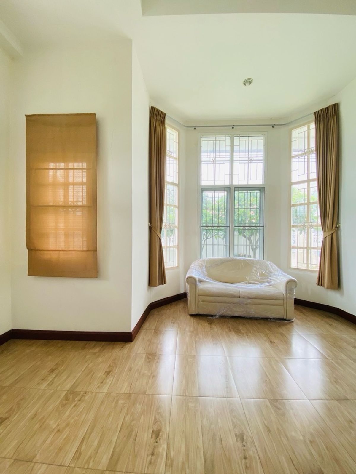 For SaleHouseOnnut, Udomsuk : House for sale in the back of the alley at Muang Thong 4, Sukhumvit 101 (Soi Wat Thammamongkol), near BTS Punnawithi and True Digital Park. Convenient travel location, suitable for both living and investment.