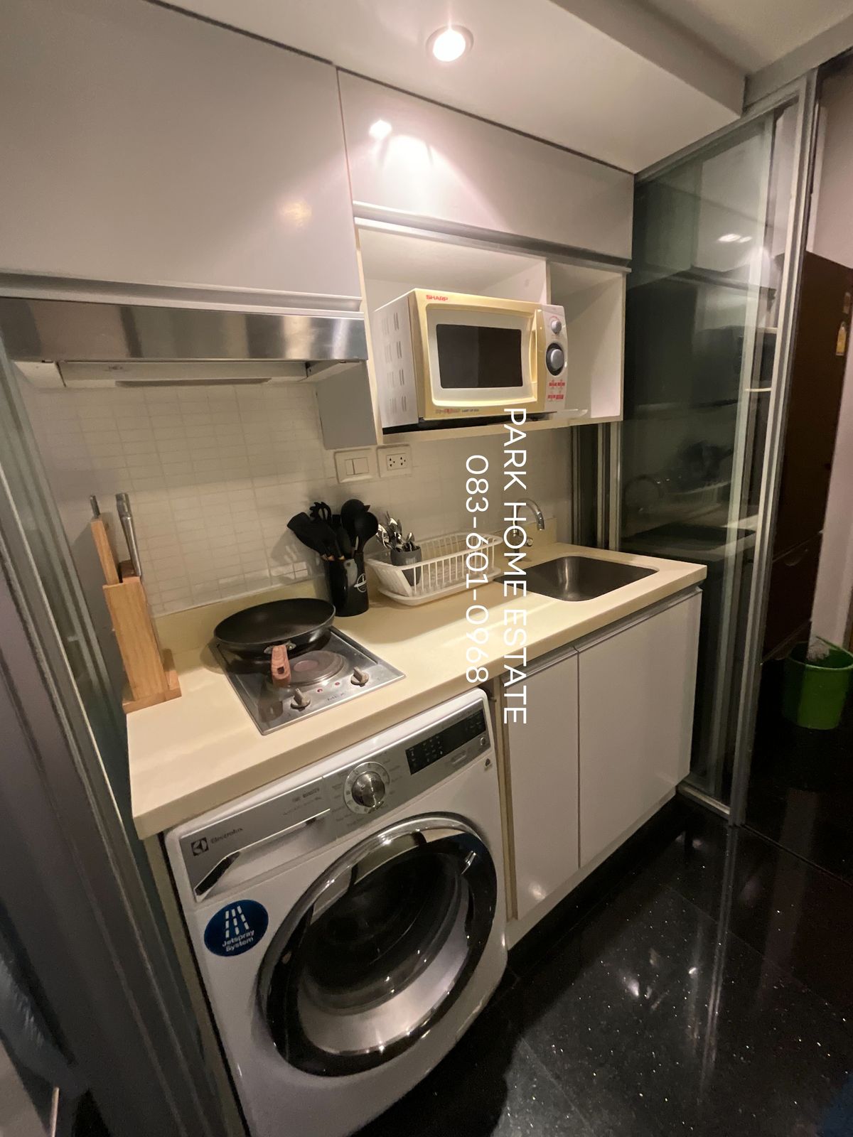 ให้เช่าคอนโดสุขุมวิท อโศก ทองหล่อ : Duplex Pet friendly welcome Ashton Morph Sukhumvit 38 📞083-601-0968 Line : @pukkhome (with @)