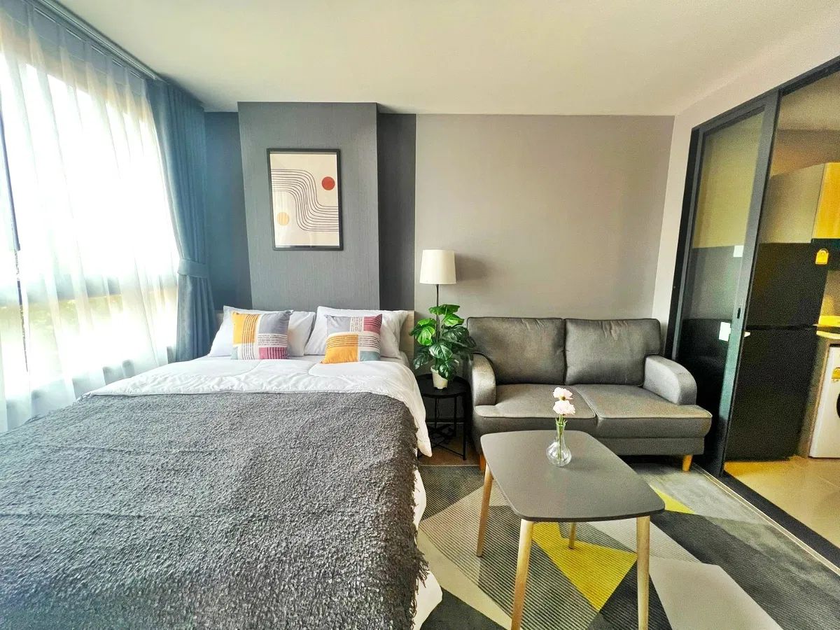 For RentCondoBangna, Bearing, Lasalle : The Muve Bangna condo for rent. Watch the room. 👉Line: @Propertyfinder 