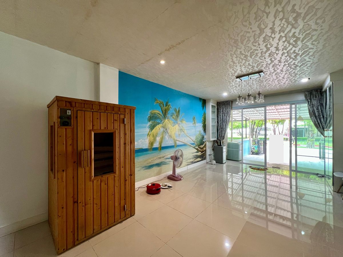 For RentTownhomePattanakan, Srinakarin : 🏡 For Rent: 2-Bedroom Townhome at Town Avenue Rama 9 by Sansiri ✨ Great location in Soi Krungthep Kreetha 7 | Beautiful home, ready to move in ✨