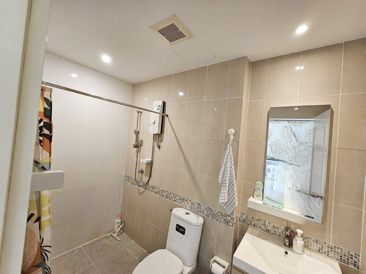 ขายคอนโดพัฒนาการ ศรีนครินทร์ : S-S1R9142  ขายคอนโด เอสวัน พระราม 9, ขนาด 65 ตรม.❤️2 นอน 2 น้ำ, ชั้น 4 ตึกบี 4.9 ล้าน 064-959-8900