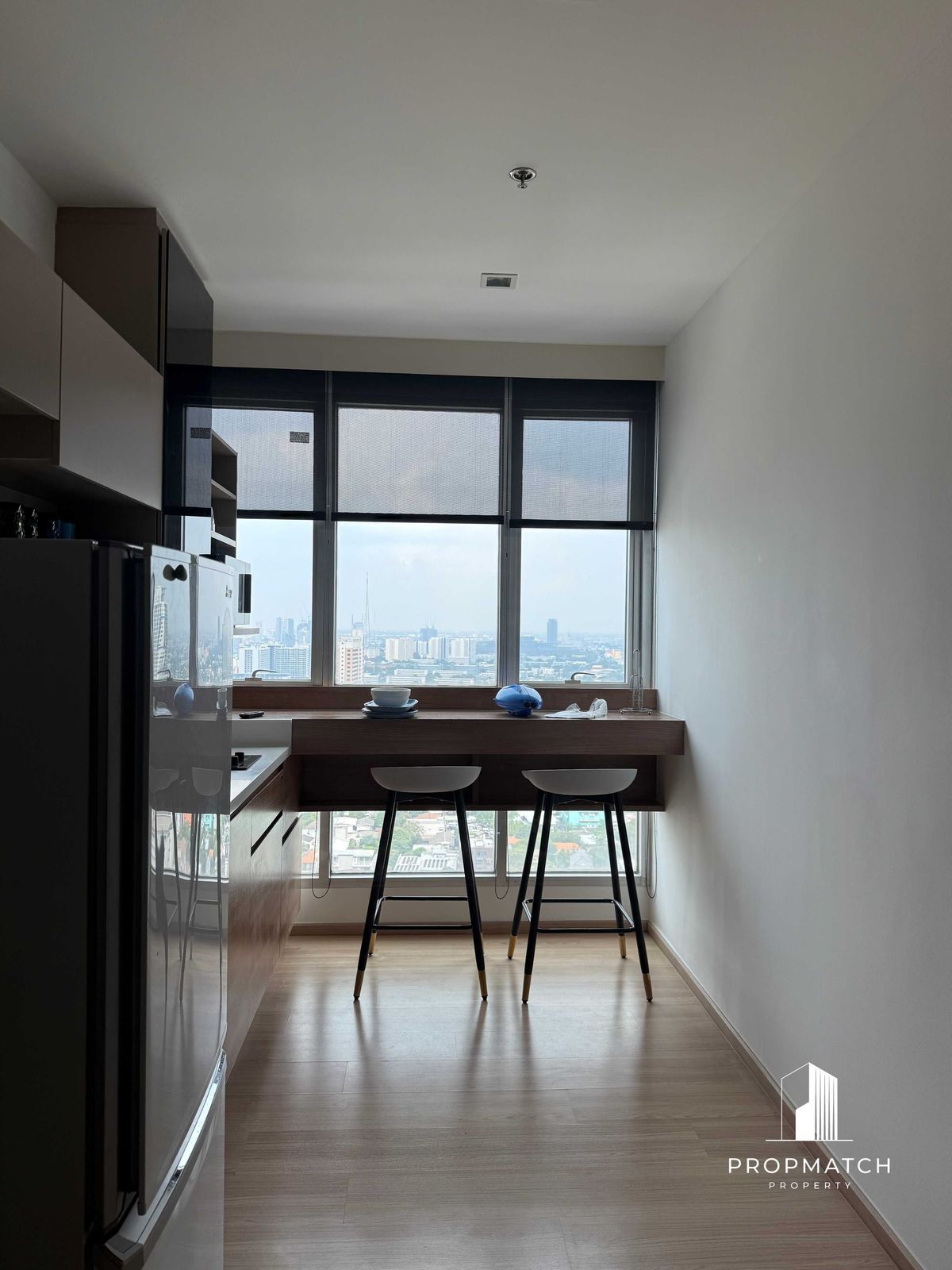 ขายคอนโดสะพานควาย จตุจักร : 🔥คอนโดใจกลางอารีย์🔥ชั้นสูง วิวสวย Rhythm Phahol-Ari (1 bed 35 sqm) เพียง 3.69 MB เท่านั้น‼️ Tel.093-9796392 K.เฌอ