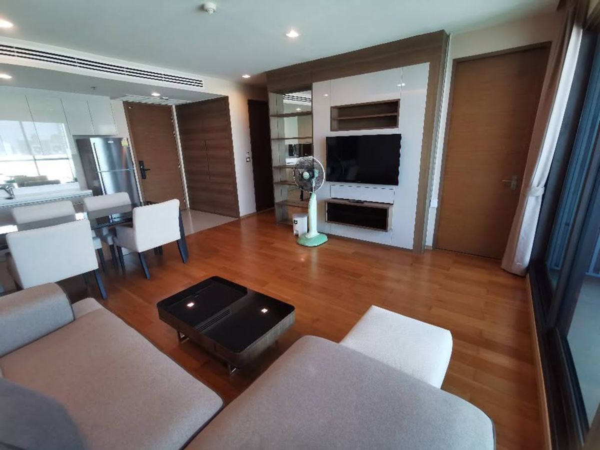ให้เช่าคอนโดสาทร นราธิวาส : เช่า RR233 The address Sathorn ห้องสวย เข้าอยู่ได้วันที่ 24/07/2025 ใกล้รถไฟฟ้า BTS เซนต์หลุย
