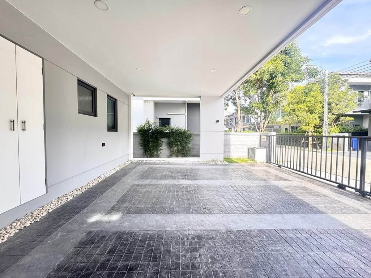 For RentHouseBangna, Bearing, Lasalle : K-6441, renting a single house, The City Bangna, a new project, ready to be near Bangna