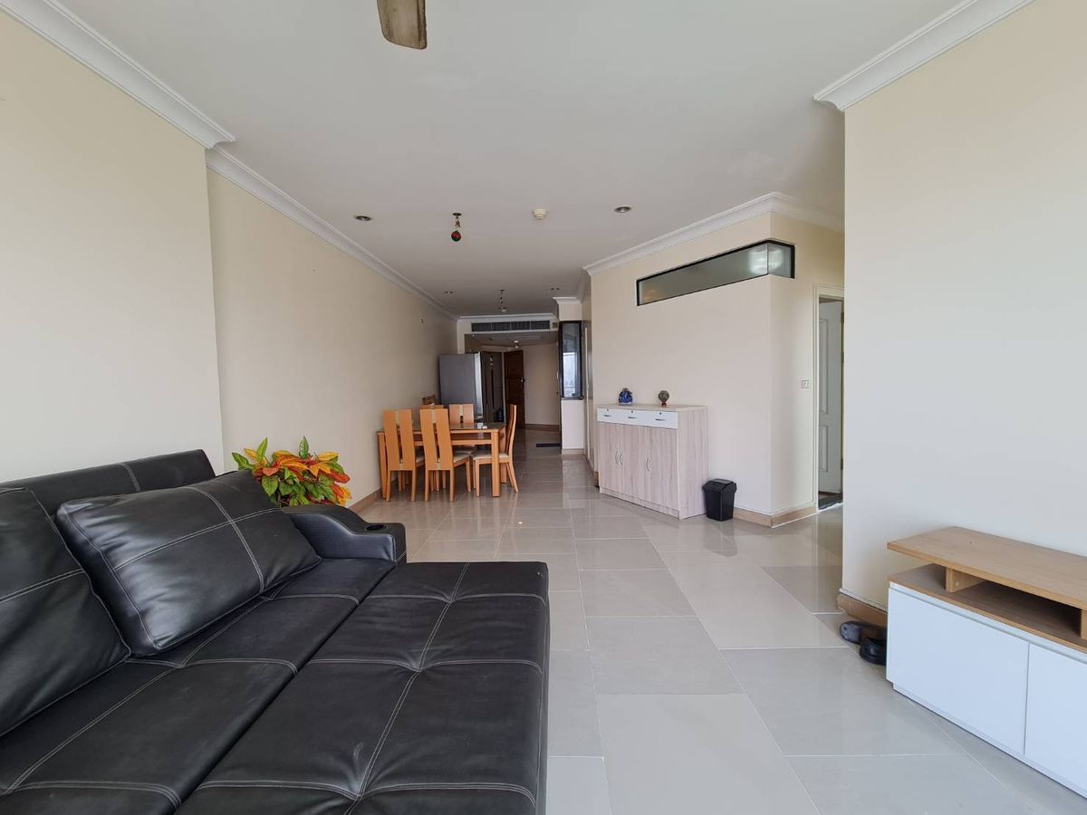 ให้เช่าคอนโดพระราม 3 สาธุประดิษฐ์ : For Rent  2 Bed Supalai casa riva   ชั้นสูง พร้อมเฟอร์ ราคาพิเศษ