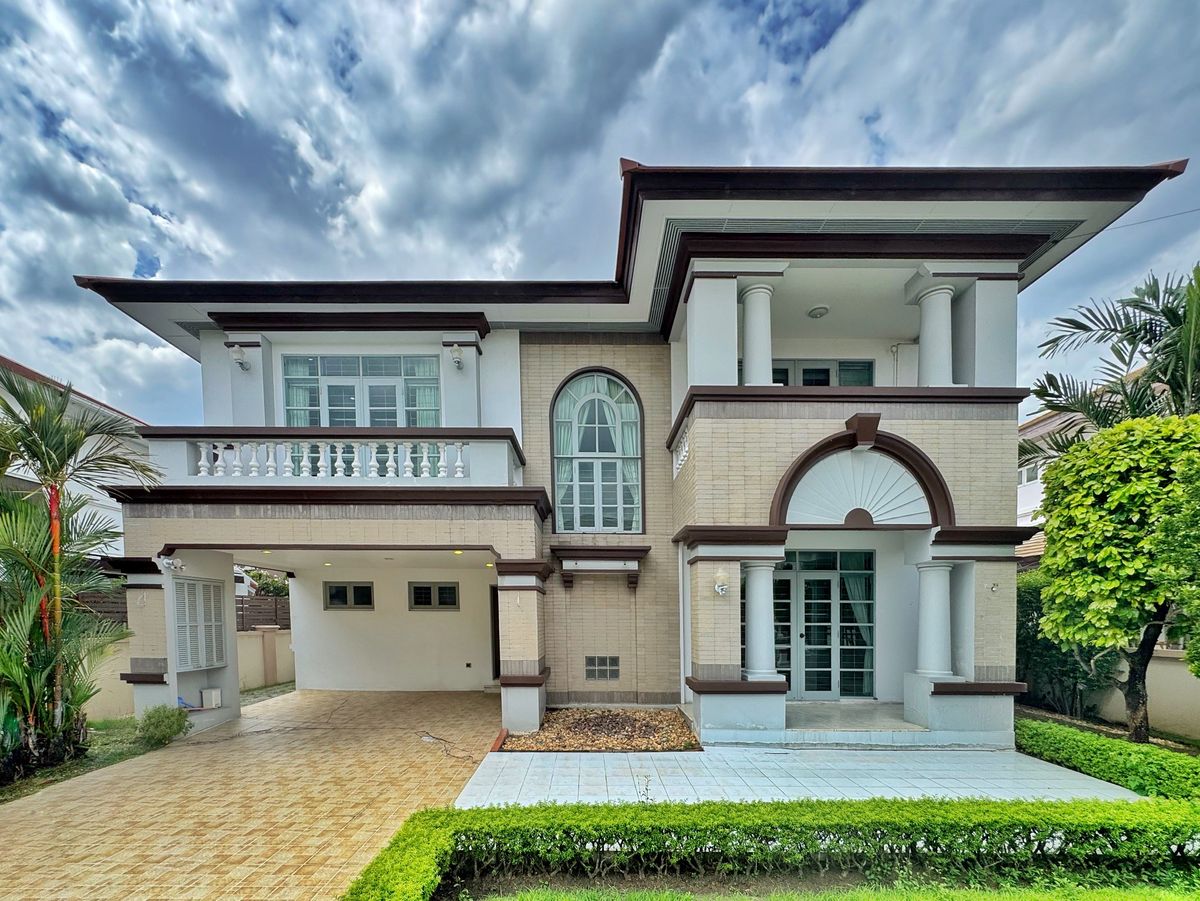 ขายบ้านบางแค เพชรเกษม : ขายบ้านเดี่ยวหรู ลดาวัลย์ ปิ่นเกล้า-เพชรเกษม ใกล้โรงเรียนนานาชาติ 103 ตร.วา พื้นที่ใช้สอย 380 ตร.ม. หลังมุม ฟังก์ชันครบ พร้อมอยู่