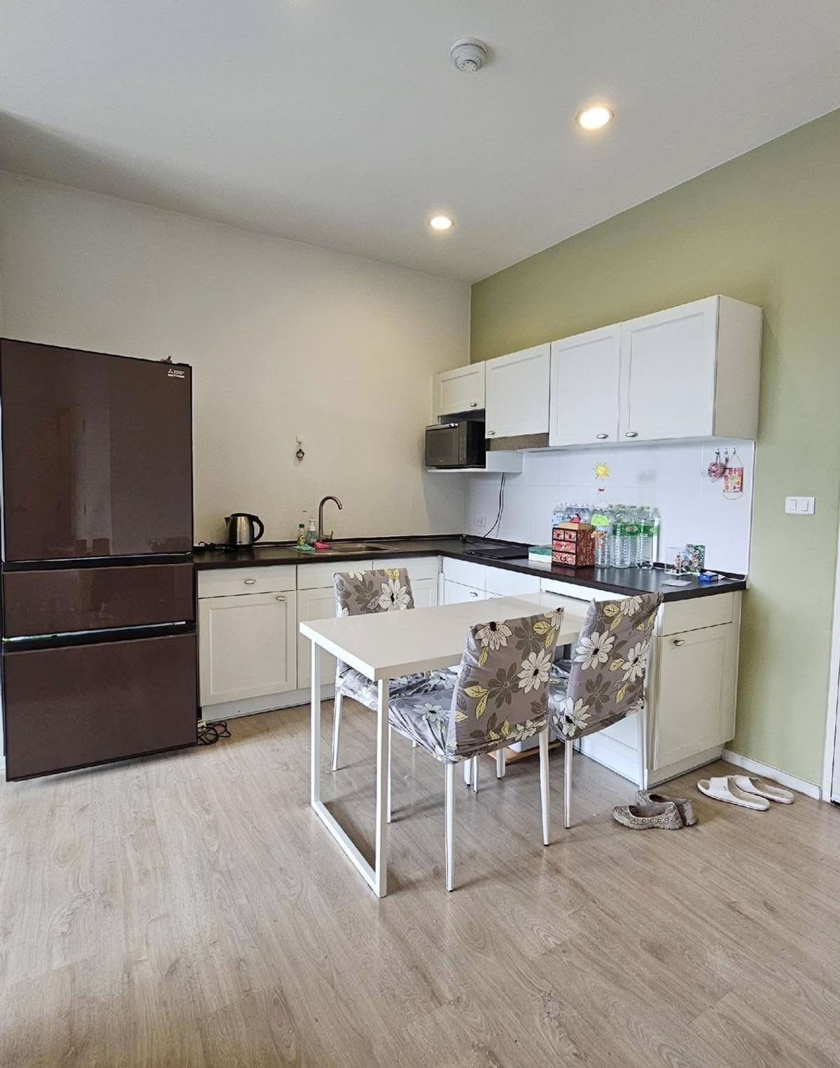 ขายคอนโดพัฒนาการ ศรีนครินทร์ : S-S1R9142  ขายคอนโด เอสวัน พระราม 9, ขนาด 65 ตรม.❤️2 นอน 2 น้ำ, ชั้น 4 ตึกบี 4.9 ล้าน 064-959-8900