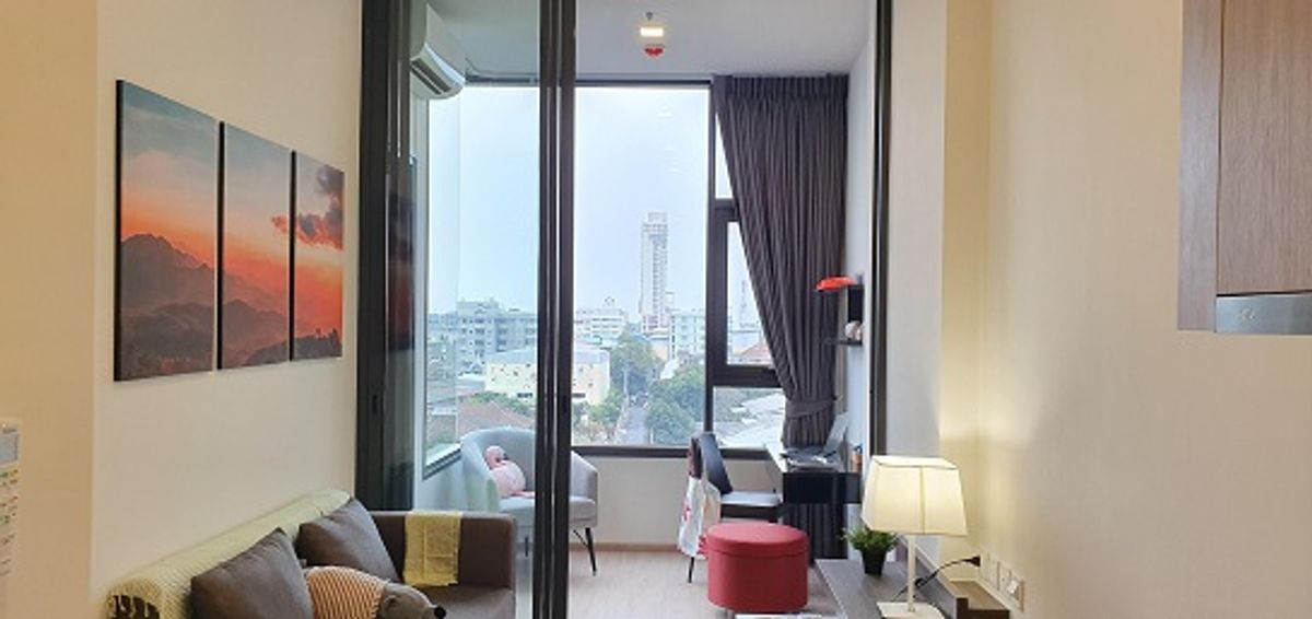 For RentCondoKasetsart, Ratchayothin : Condo for rent Centric Ratchayothin ✨ Near BTS Ratchayothin, only 150 meters from Sky Walk.
