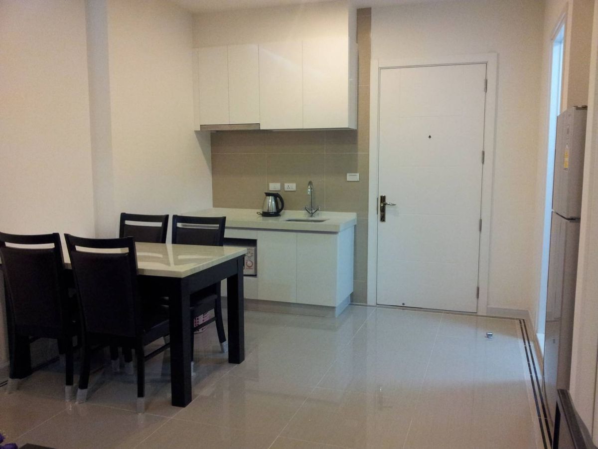 ให้เช่าคอนโดพระราม 9 เพชรบุรีตัดใหม่ RCA : TC Green for rent