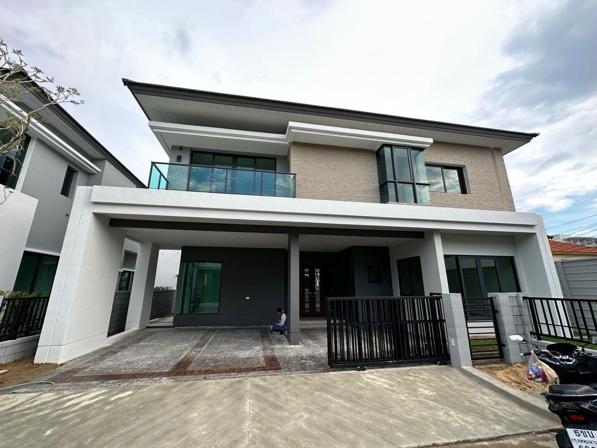 For RentHouseMin Buri, Romklao : The City Rama9-Ramkhamhaeng Beautiful house ready @Bhumdeloopment quickly answered