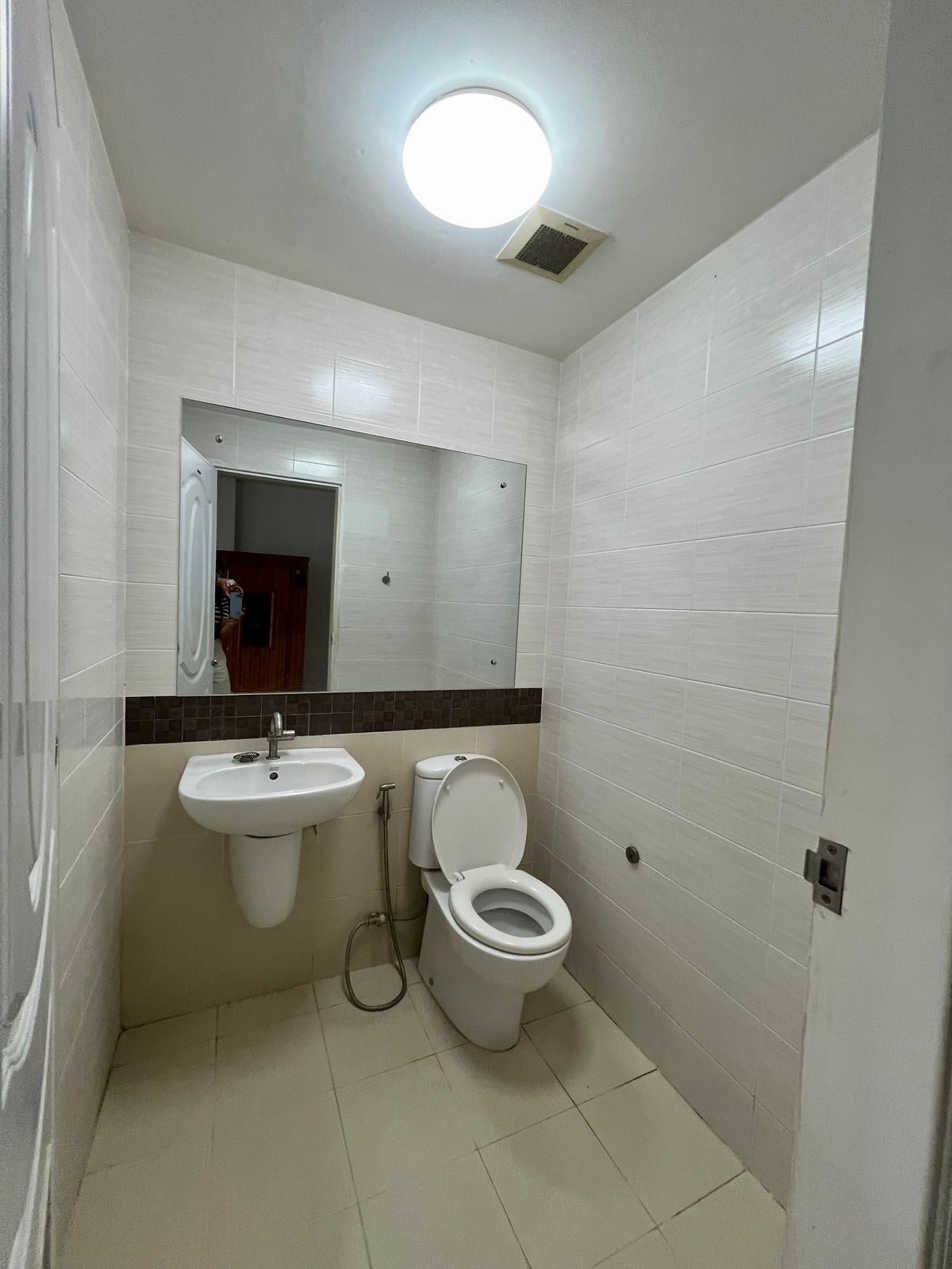 For RentTownhomePattanakan, Srinakarin : 🏡 For Rent: 2-Bedroom Townhome at Town Avenue Rama 9 by Sansiri ✨ Great location in Soi Krungthep Kreetha 7 | Beautiful home, ready to move in ✨