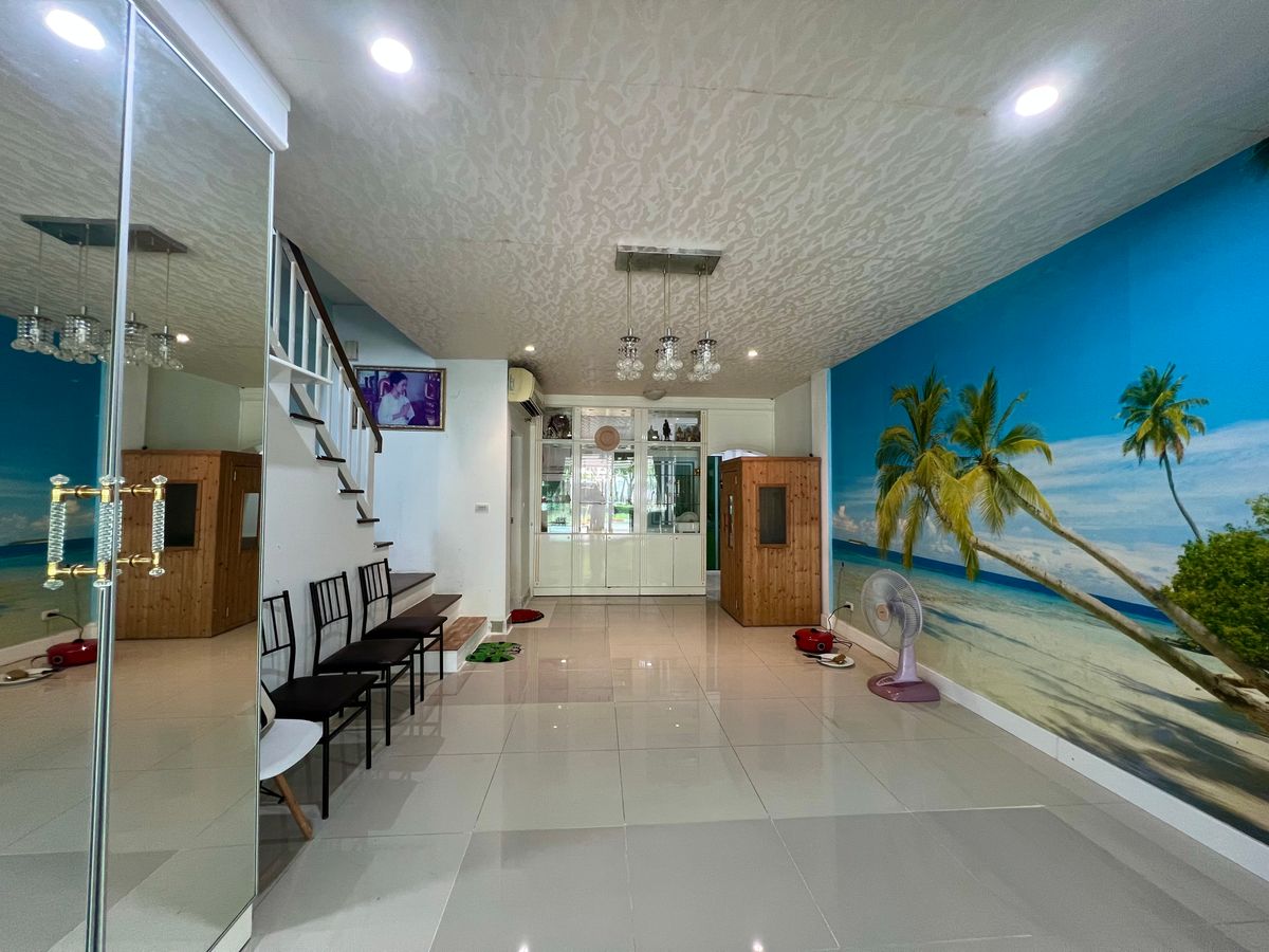 For RentTownhomePattanakan, Srinakarin : 🏡 For Rent: 2-Bedroom Townhome at Town Avenue Rama 9 by Sansiri ✨ Great location in Soi Krungthep Kreetha 7 | Beautiful home, ready to move in ✨