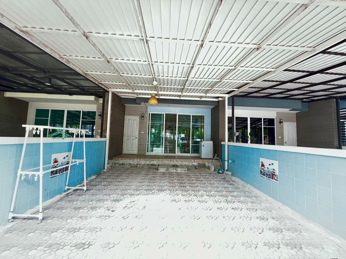 For RentTownhomePattanakan, Srinakarin : 🏡 For Rent: 2-Bedroom Townhome at Town Avenue Rama 9 by Sansiri ✨ Great location in Soi Krungthep Kreetha 7 | Beautiful home, ready to move in ✨