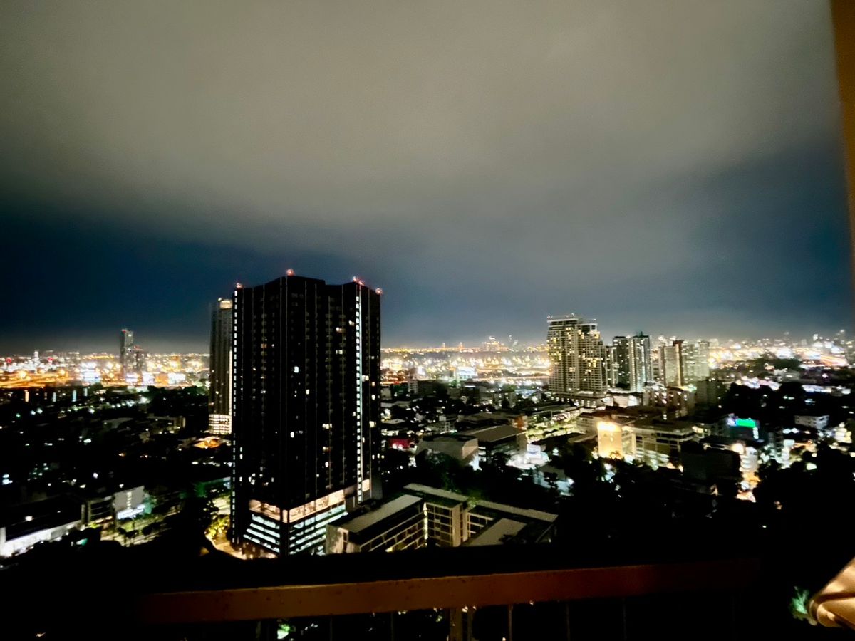 For RentCondoOnnut, Udomsuk : 🔥For urgent rent🔥 Rhythm Sukhumvit 44/1, spacious room + bathtub, fully furnished (next to BTS Phra Khanong)