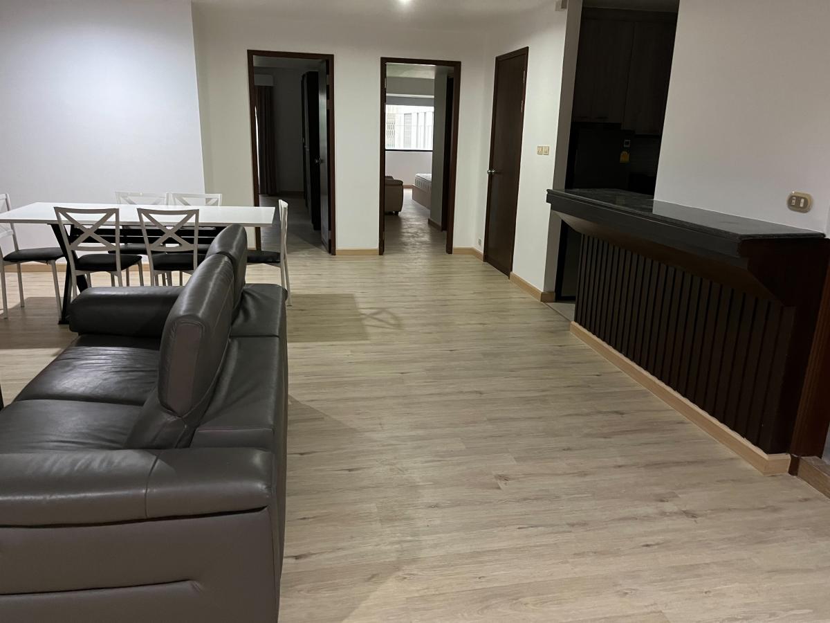 ขายคอนโดสุขุมวิท อโศก ทองหล่อ : 03/04/2026, ขาย/เช่า คอนโด 2 ห้องนอน พื้นที่กว้าง ใจกลางพร้อมพงษ์ 
Baan Suanpetch 135 ตร.ม. ราคาสุดคุ้ม เริ่ม 17 ลบ. 0642748883