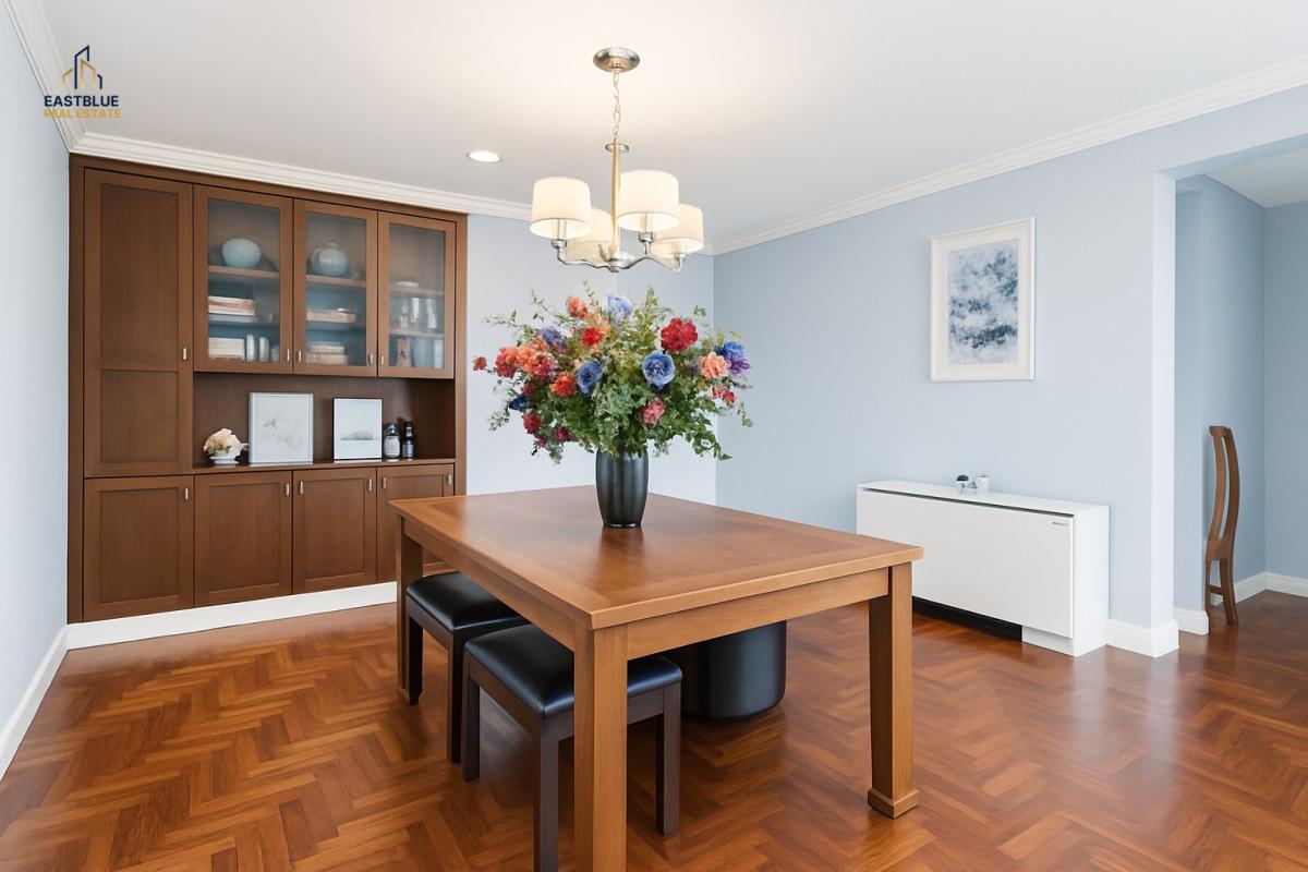 ขายคอนโดสุขุมวิท อโศก ทองหล่อ : 03/04/2026, รวมค่าโอนLuxury Condo 3 ห้องนอน ใจกลางพร้อมพงษ์ 195 ตรม. พร้อมอยู่! 
ขาย 10.99 ล้าน ใกล้ BTS/MRT สะดวกทุกการเดินทาง! 0642748883